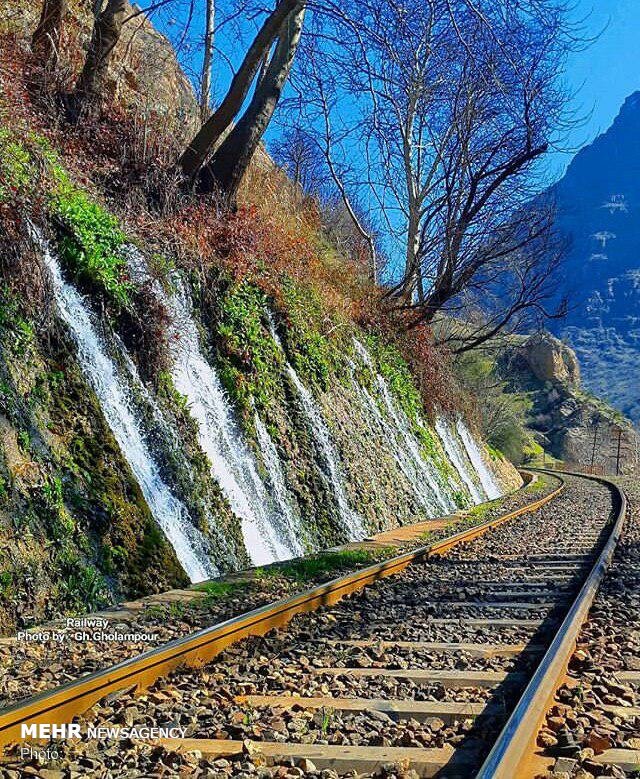 سفری رویایی از مسیر راه آهن / قطار گردشگری در لرستان
