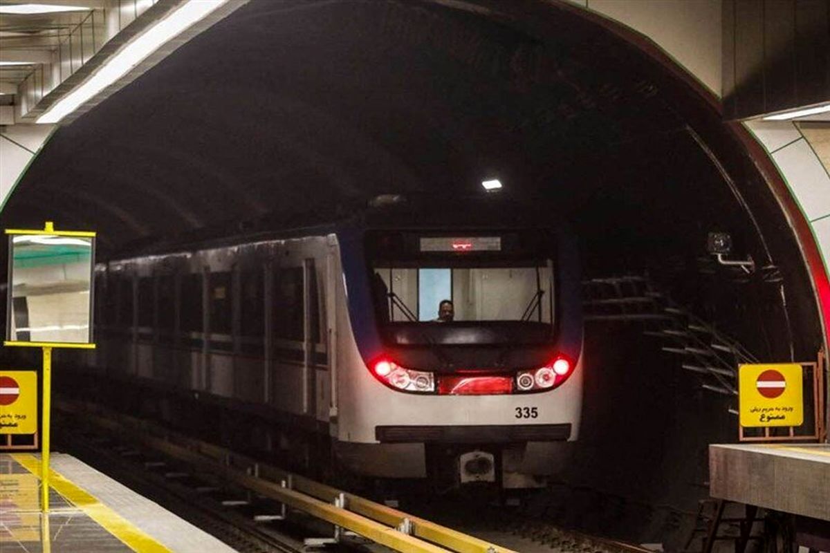 طول شبکه مترو تهران در اولین ماه فصل پاییز به 300 متر می رسد 