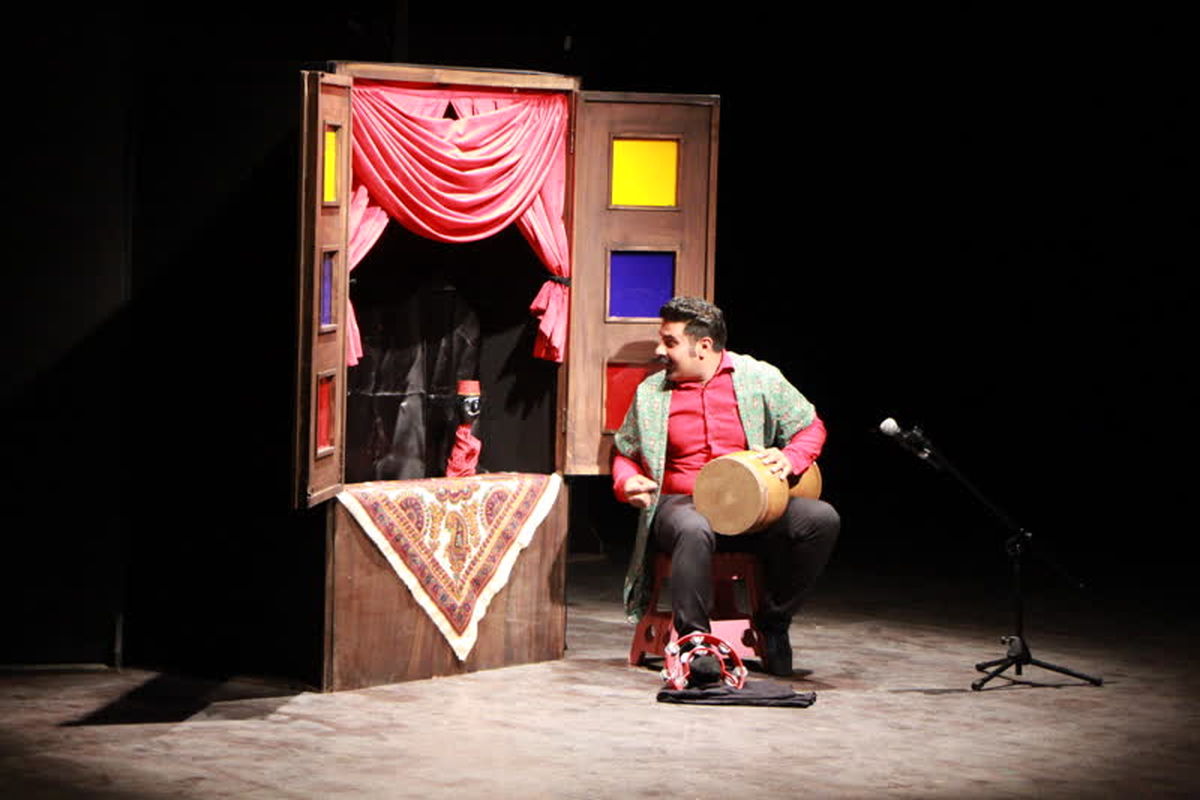 همزمان با دومین روز از جشنواره نمایش های آیینی و سنتی در خراسان شمالی  ۸ نمایش در بخش عروسکی  دانشجویی اجرا می شود
