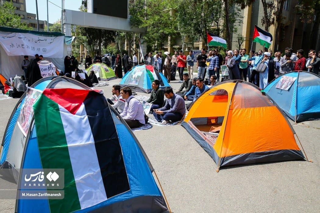 دوئل بایدن و ترامپ در اعتراضات دانشجویی/ میانه‌گرایی دموکرات‌ها در برابر حملات تند جمهوری‌خواهان