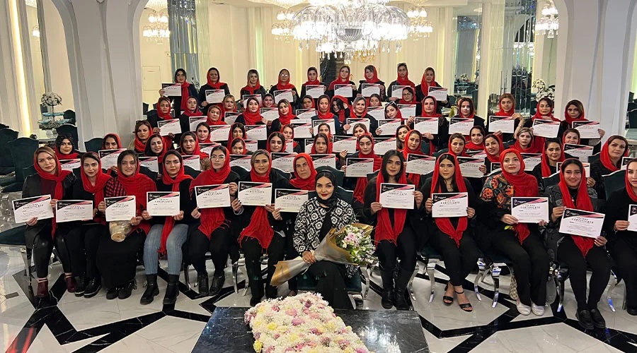 آموزشگاه رنگ مو در اصفهان