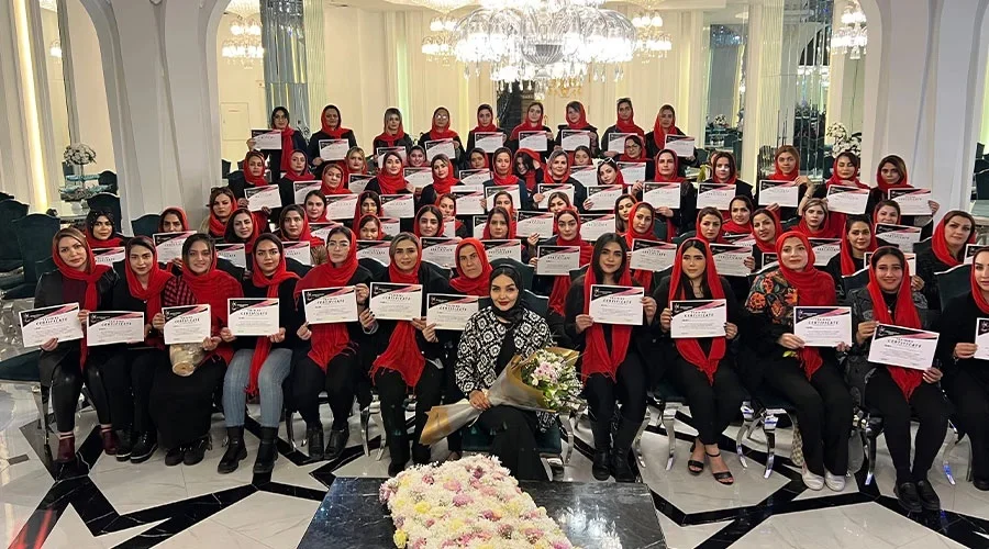 آموزشگاه رنگ مو در اصفهان