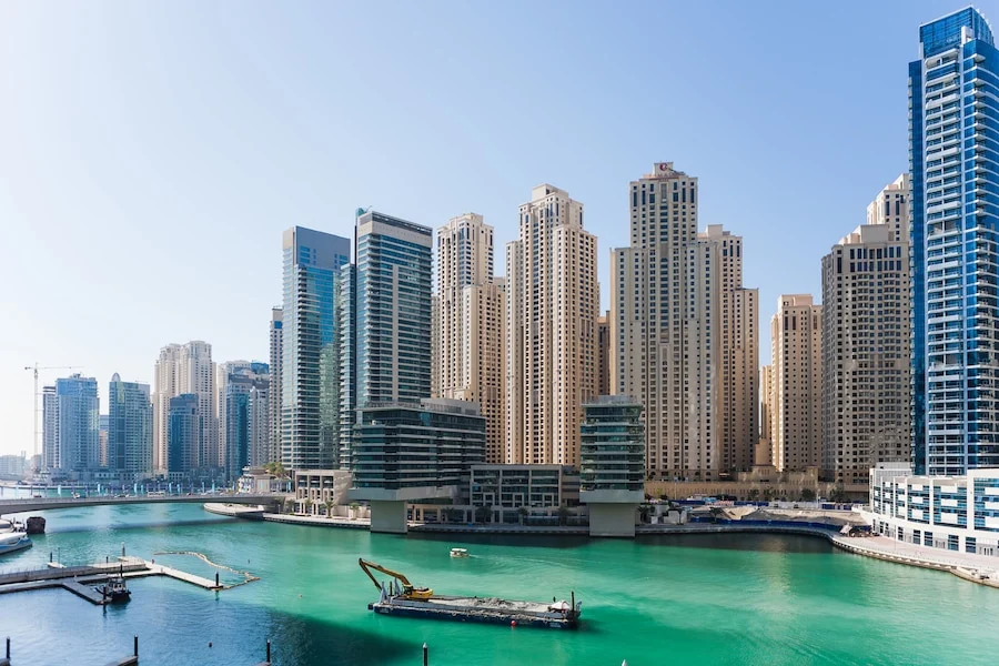 مراحل خرید ملک در دبی: از جستجو در سایت تا سند مالکیت